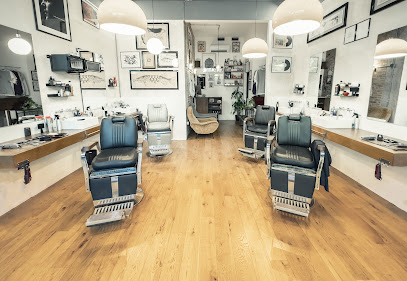 Pike – New Traditional Barber - barbiere Firenze